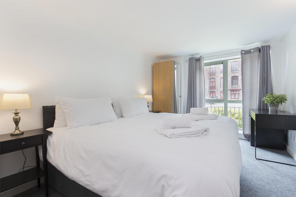 Raleigh Square - 2Br Ground-Floor Apartment In Нотингам Екстериор снимка